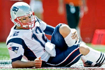 A MASSIVE SETBACK: New England Patriots GOAT Tom Brady Suffers a Knee Injury, Causing a Major Setback for the Patriots.   