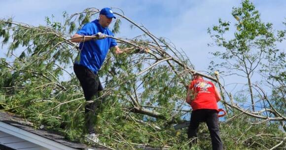 BREAKING NEWS: Mark Pope leads the cleanup response after a destructive tornado swept through Southern Kentucky.